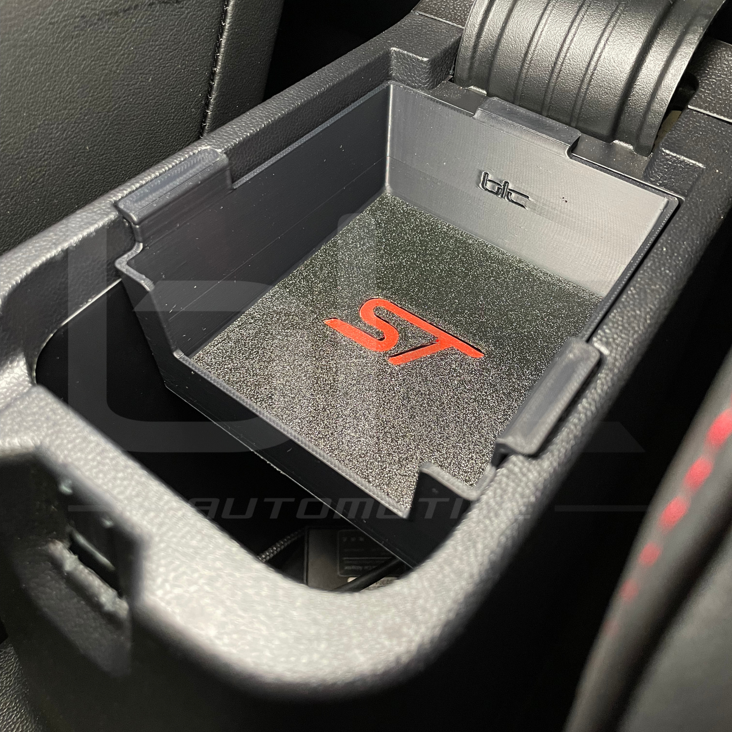 ARMREST STORAGE BOX - FORD MK8/MK8.5 (2017 - 2023)