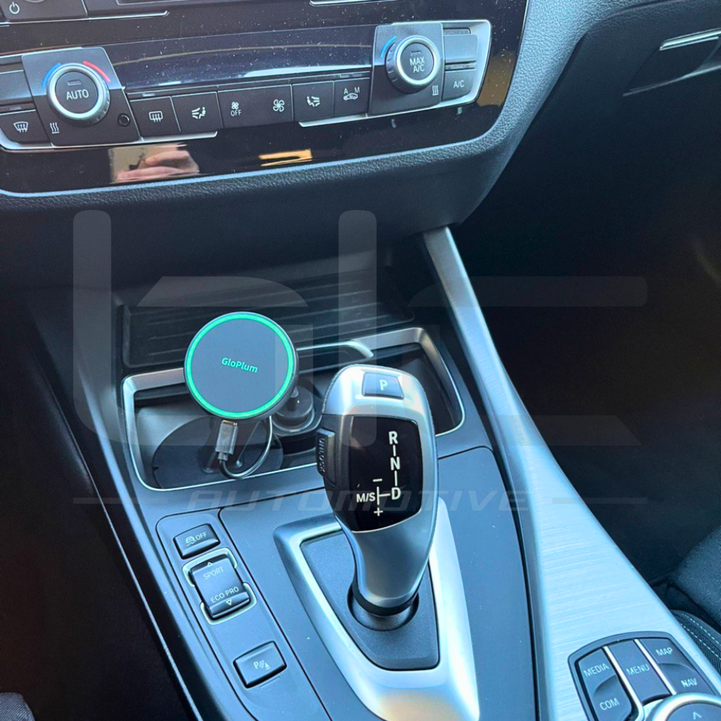 PHONE HOLDER WITH INTEGRATED WIRELESS CHARGER - BMW Fxx (2011-2021)