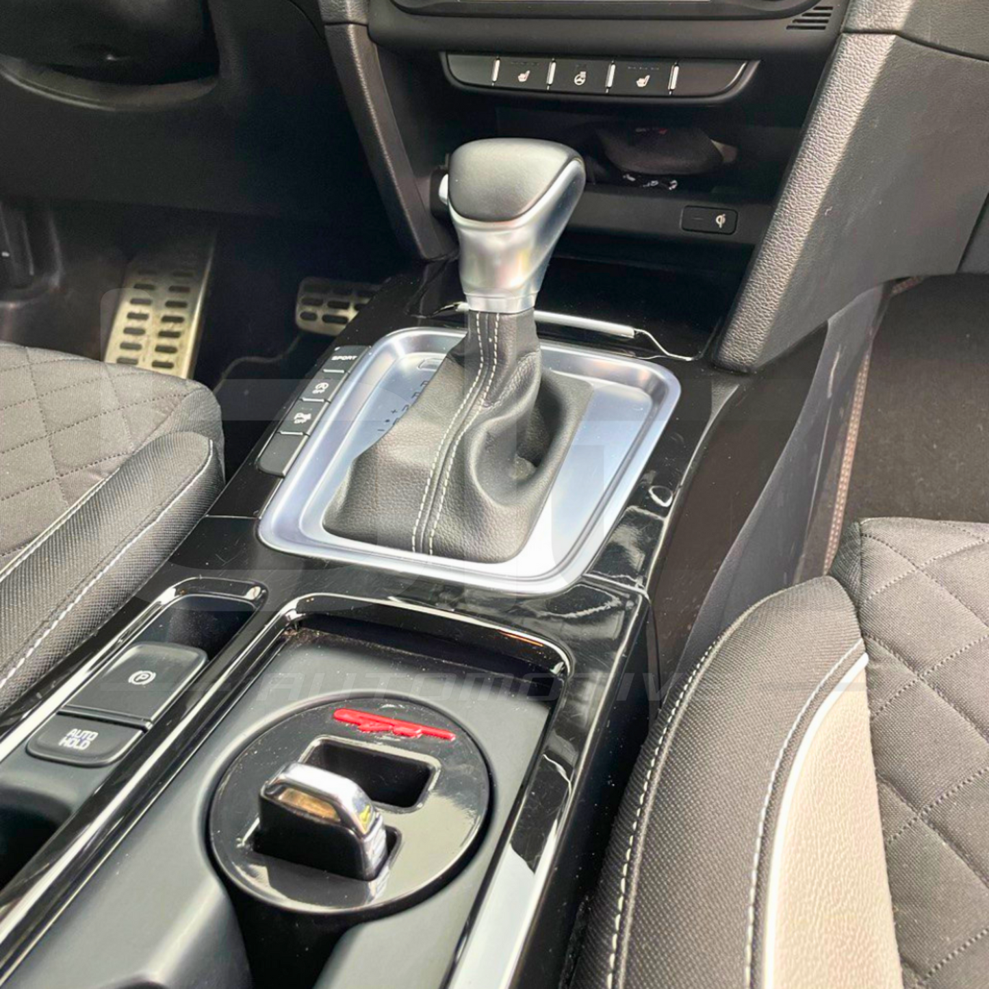 ELECTRONIC KEY RING ACCESSORY - KIA CEED 3RD GEN. (2018 - 2024)