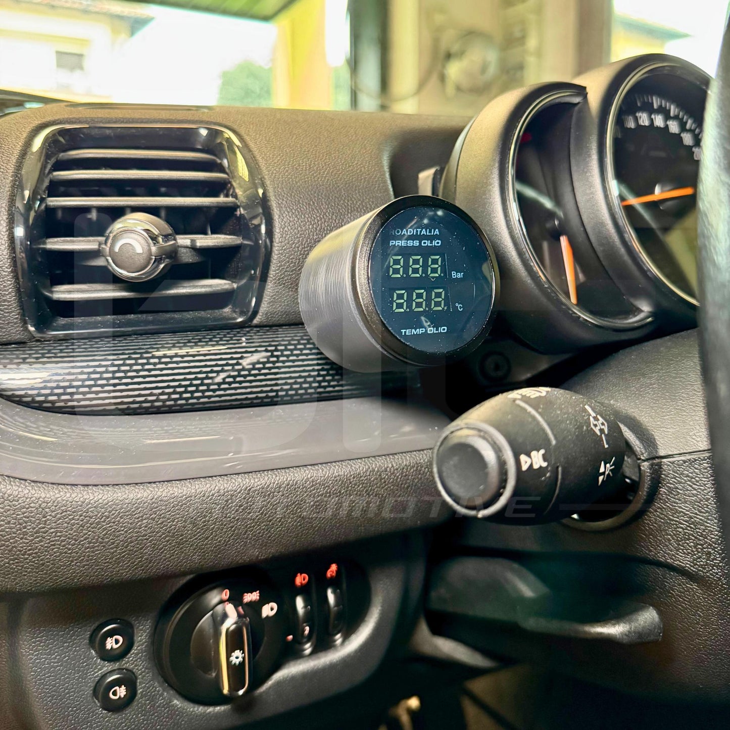 MULTIFUNCTION TOOL WITH INTEGRATED SUPPORT – MINI Rxx (2006 - 2015)